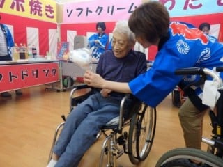 夏祭り屋台風景②